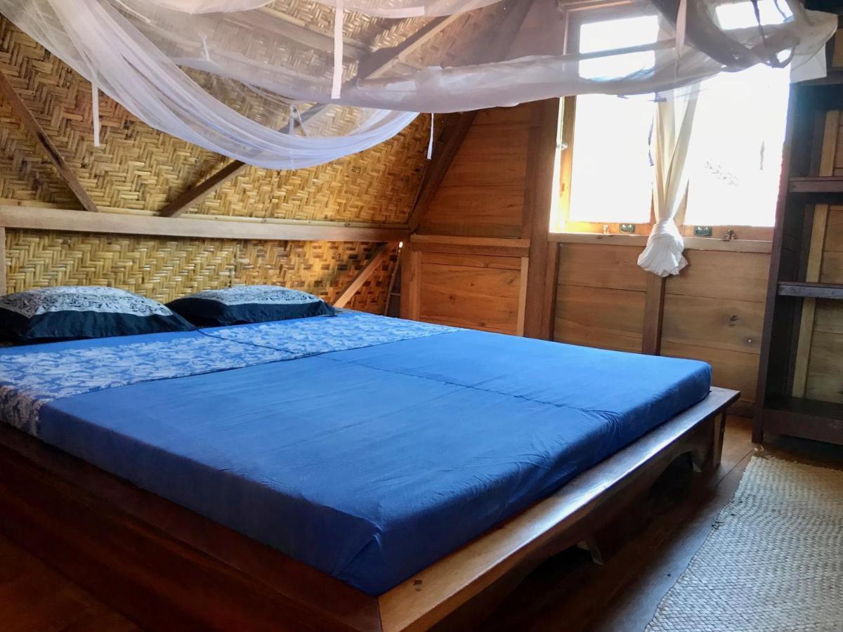 Harry'S Ocean House Pacitan Apartamento Exterior foto