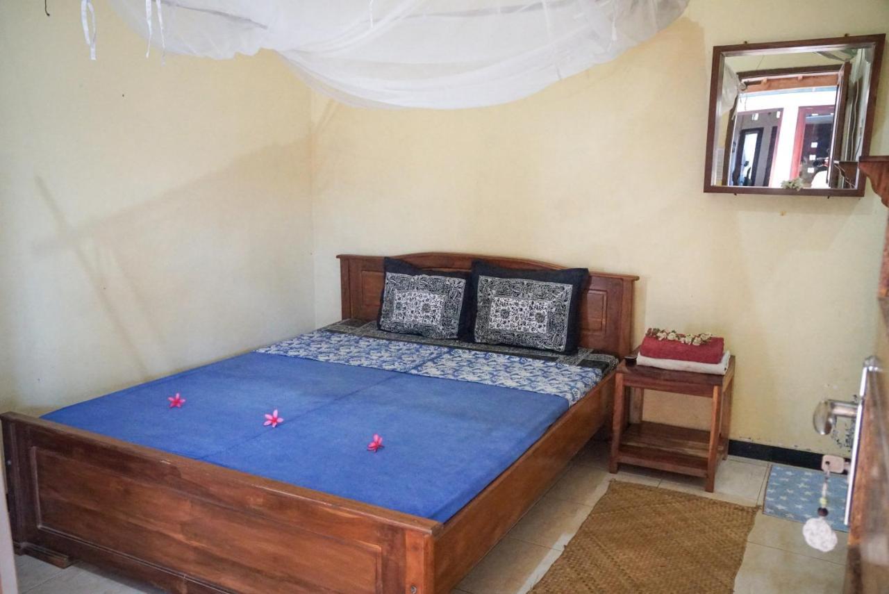 Harry'S Ocean House Pacitan Apartamento Exterior foto