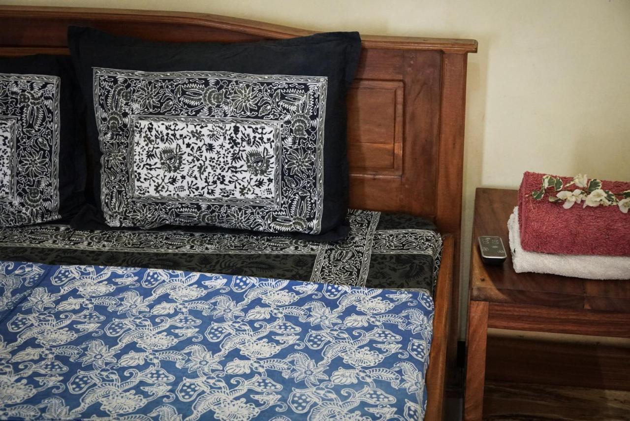 Harry'S Ocean House Pacitan Apartamento Exterior foto