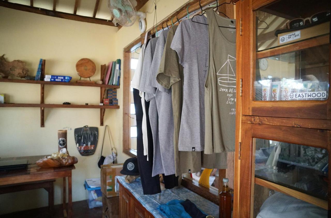 Harry'S Ocean House Pacitan Apartamento Exterior foto